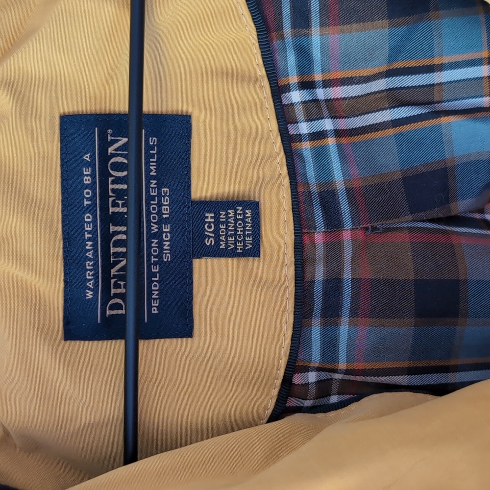 Pendleton Rain Jacket - image 5